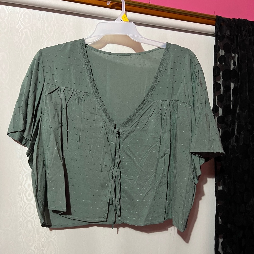 Short sleeve blouse